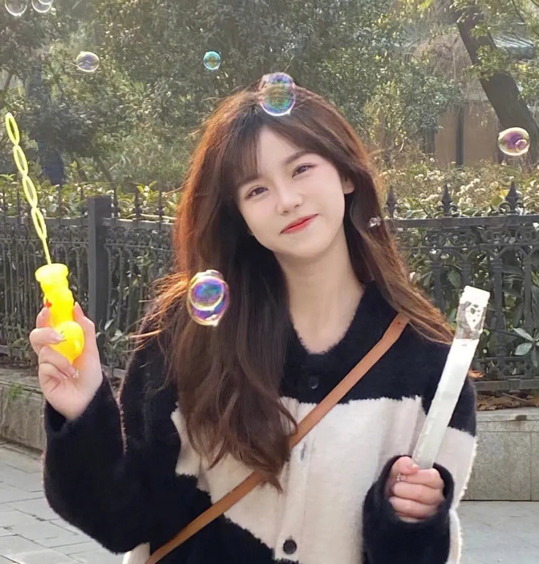 戏精女主桃花多